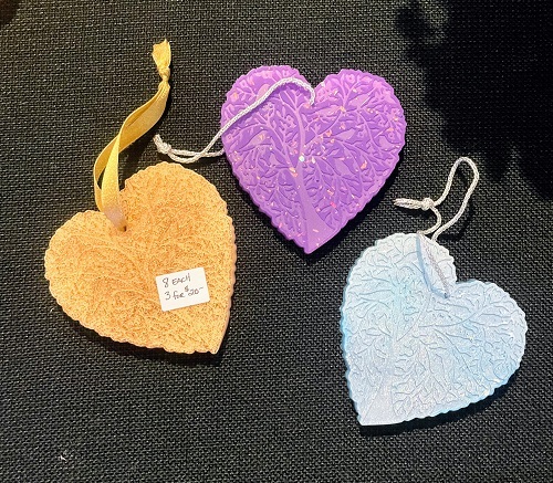 Resin heart ornaments